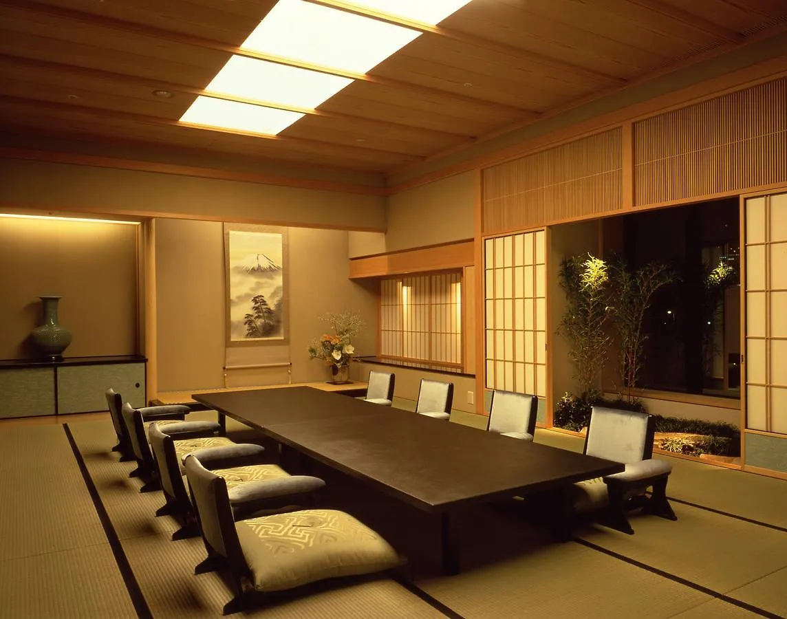 Hotel New Otani Tokyo Garden Tower 5*,